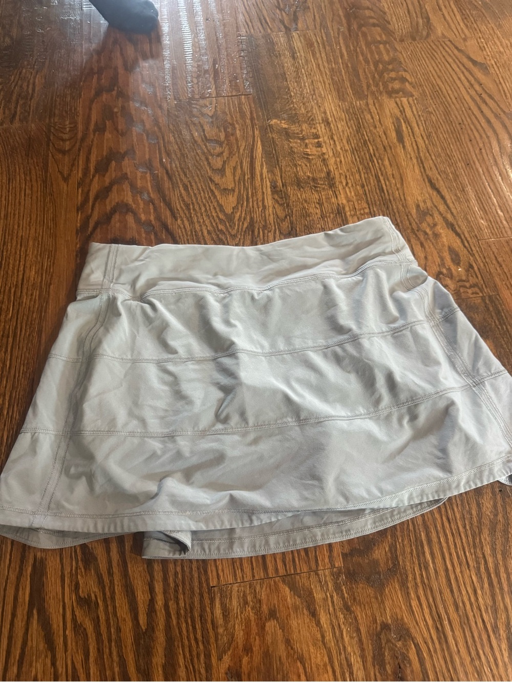lululemon athletica Light Gray pace rival skirt